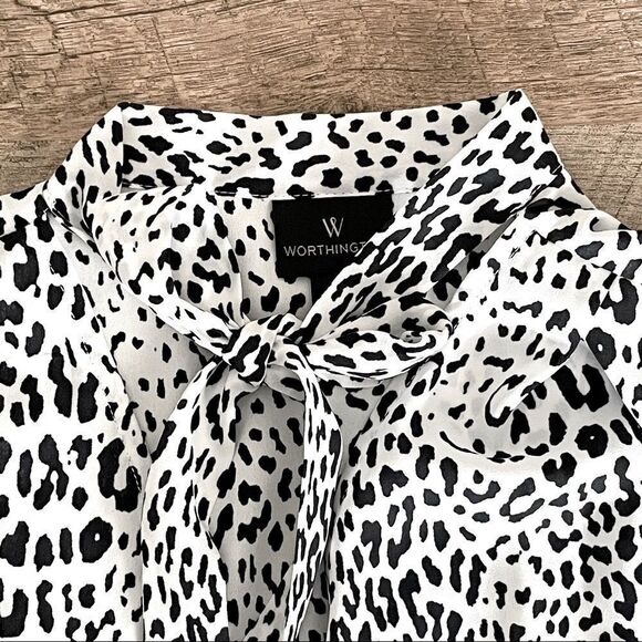 🌺 Worthington Cheetah Neck Tie Peplum Faux Wrap Lightweight Blouse Size M - Picture 6 of 11